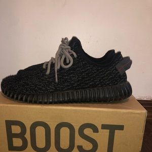 Pirate Black Yeezys Sz10